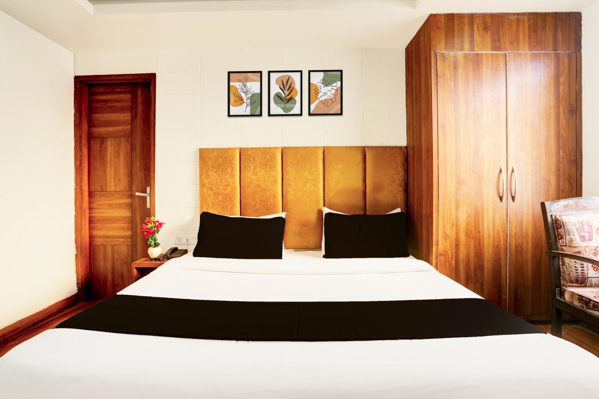 Hotel Super Collection O Amritsar Near Bus Stand Esterno foto